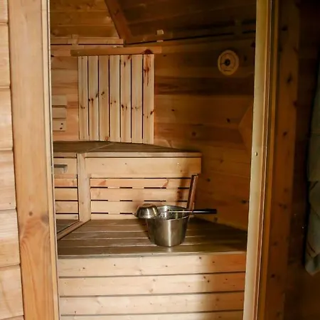 Family בית נופש